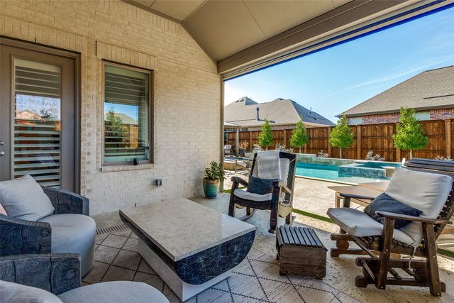 4820 Blackhawk Green Court, Arlington, TX 76005