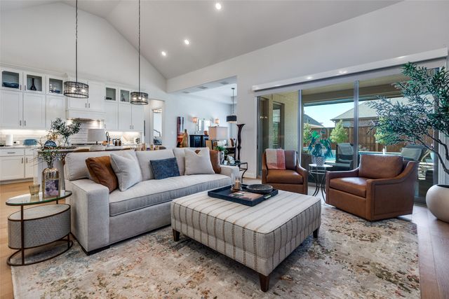 4820 Blackhawk Green Court, Arlington, TX 76005