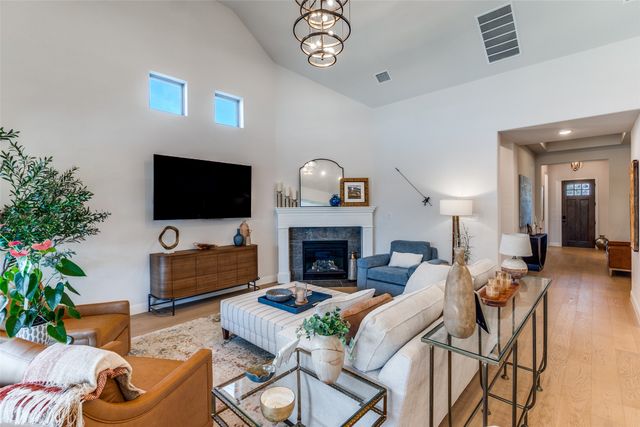 4820 Blackhawk Green Court, Arlington, TX 76005