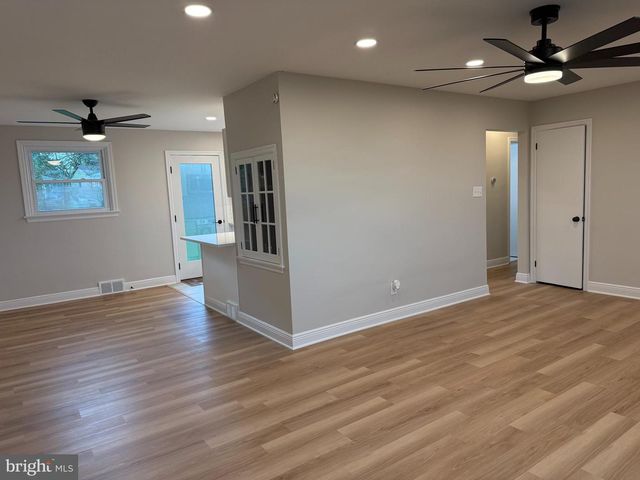 107 FAIRVIEW RD, New Cumberland, PA 17070