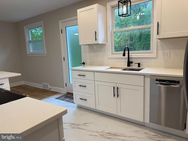 107 FAIRVIEW RD, New Cumberland, PA 17070