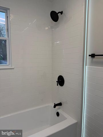 107 FAIRVIEW RD, New Cumberland, PA 17070