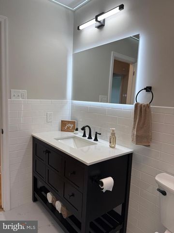 107 FAIRVIEW RD, New Cumberland, PA 17070