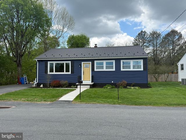 107 FAIRVIEW RD, New Cumberland, PA 17070