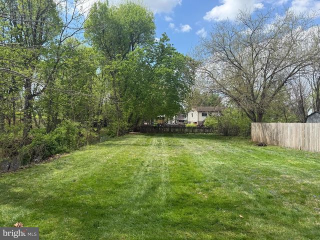 107 FAIRVIEW RD, New Cumberland, PA 17070