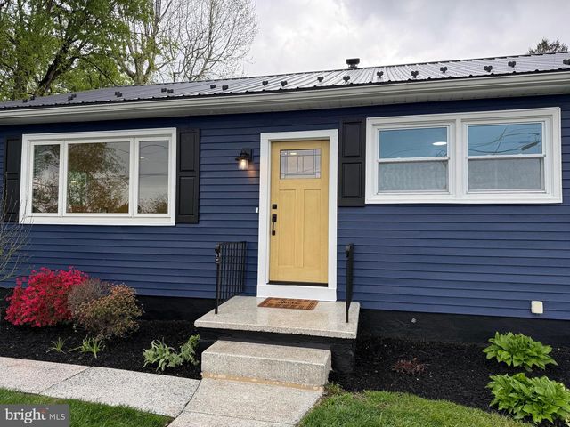 107 FAIRVIEW RD, New Cumberland, PA 17070