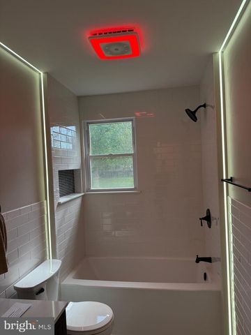 107 FAIRVIEW RD, New Cumberland, PA 17070