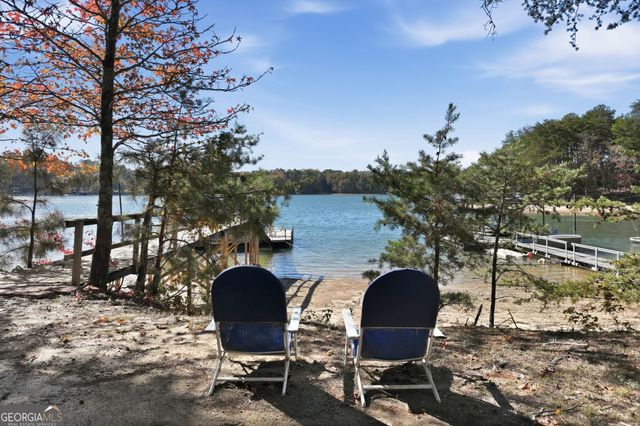 6558 Lanier Island Parkway, Buford, GA 30518