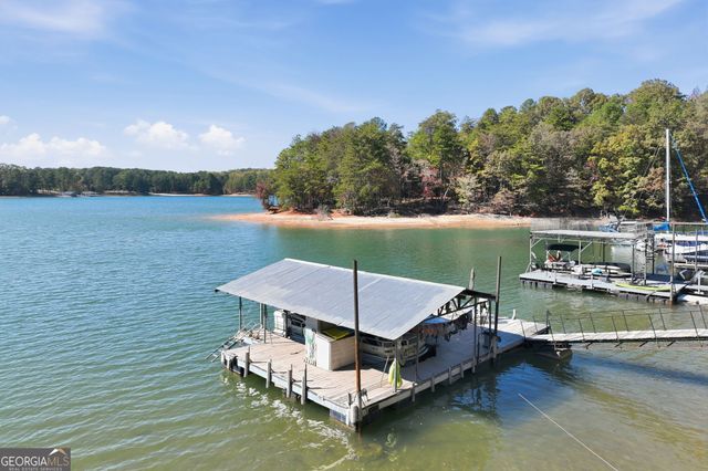 6558 Lanier Island Parkway, Buford, GA 30518