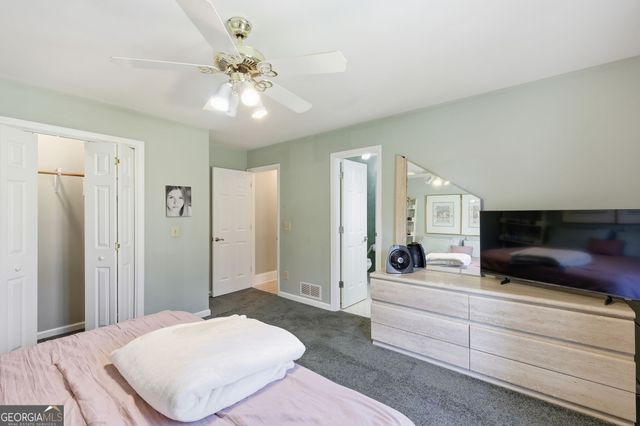 6558 Lanier Island Parkway, Buford, GA 30518