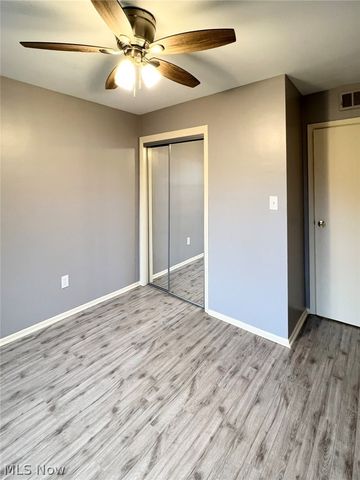 20301 Shelburne Road 9B, Shaker Heights, OH 44118