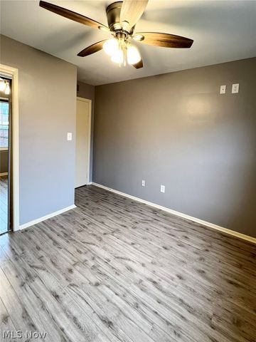 20301 Shelburne Road 9B, Shaker Heights, OH 44118