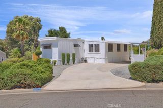 22780 Skylink Drive, Canyon Lake, CA 92587