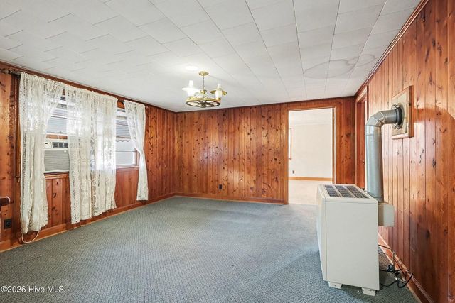 1249 Fann School Road, Salemburg, NC 28385