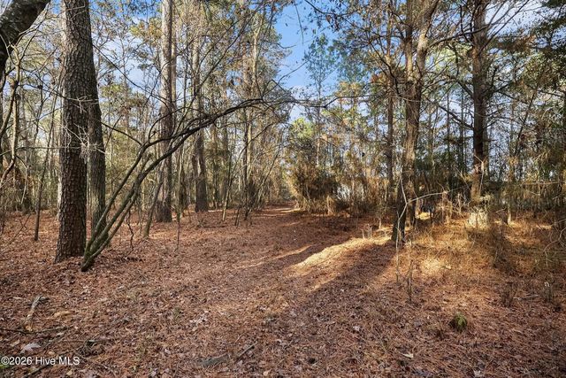 1249 Fann School Road, Salemburg, NC 28385