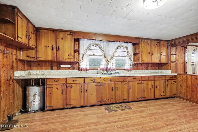 1249 Fann School Road, Salemburg, NC 28385