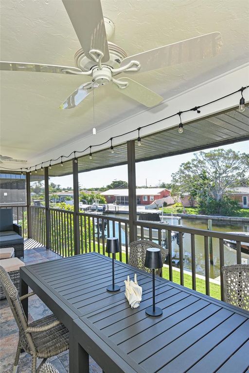 Image 12 of property listing at 10313 WATERBIRD WAY 4, Bradenton, FL 34209