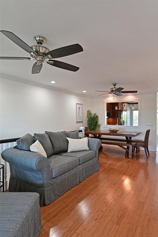 Image 17 of property listing at 10313 WATERBIRD WAY 4, Bradenton, FL 34209