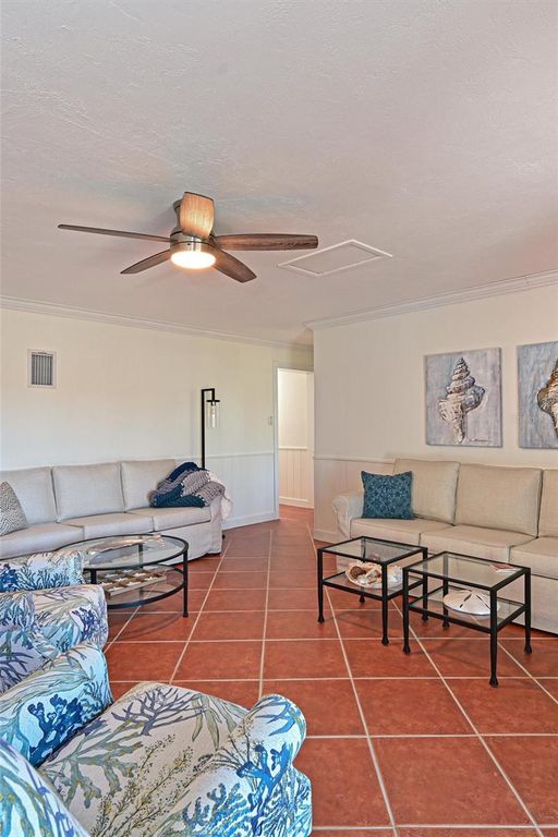 Image 23 of property listing at 10313 WATERBIRD WAY 4, Bradenton, FL 34209