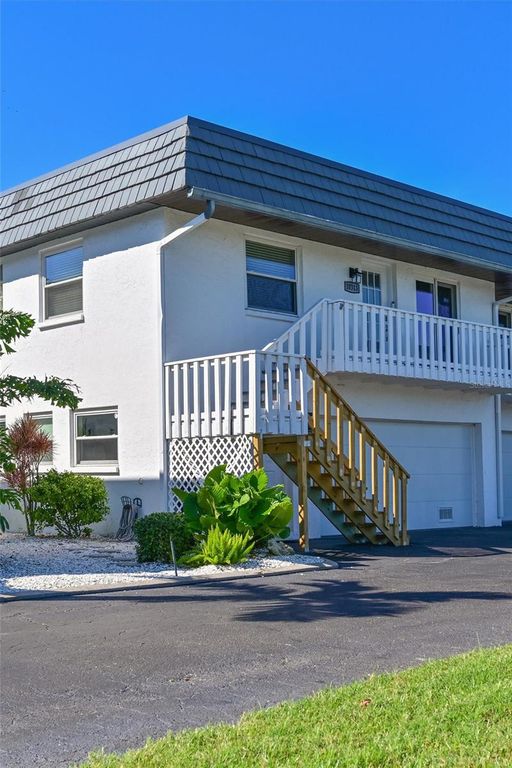 Image 28 of property listing at 10313 WATERBIRD WAY 4, Bradenton, FL 34209