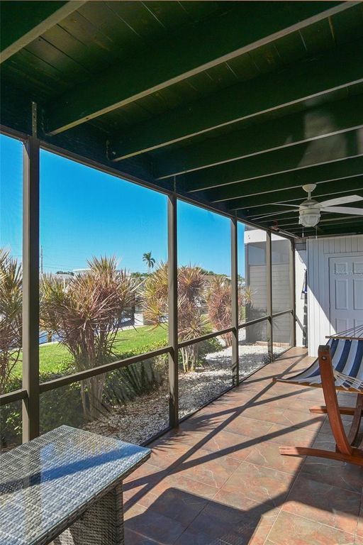 Image 36 of property listing at 10313 WATERBIRD WAY 4, Bradenton, FL 34209