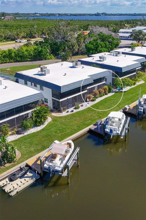 Image 40 of property listing at 10313 WATERBIRD WAY 4, Bradenton, FL 34209