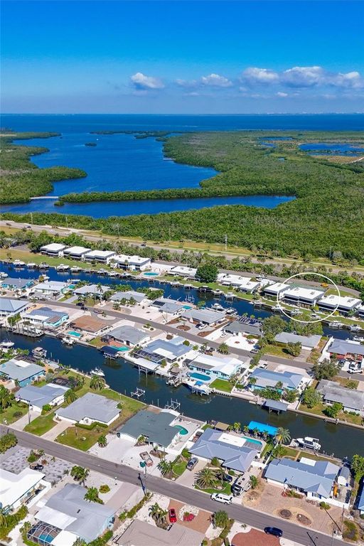 Image 42 of property listing at 10313 WATERBIRD WAY 4, Bradenton, FL 34209