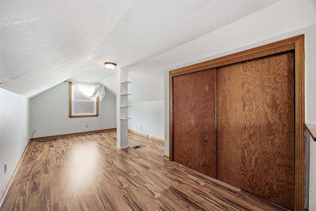 1040 2nd Avenue, Marion, IA 52302