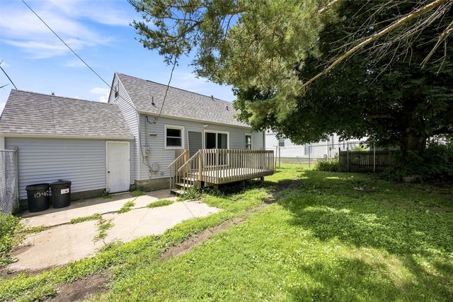 1040 2nd Avenue, Marion, IA 52302