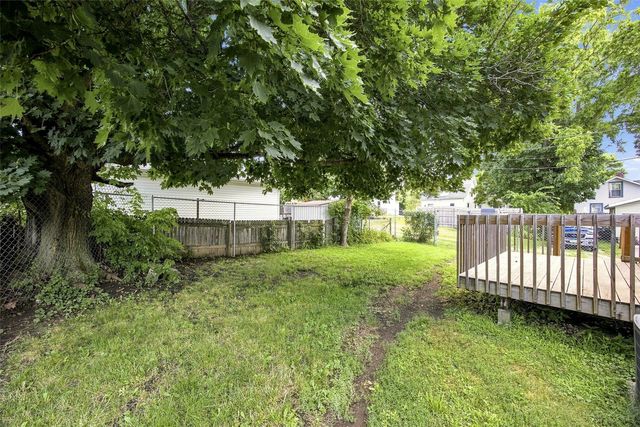 1040 2nd Avenue, Marion, IA 52302