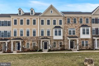 405 GLADSTONE CT, Malvern, PA 19355