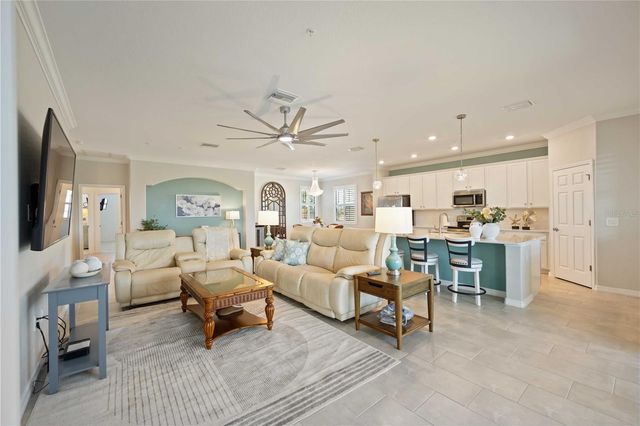 10817 TARFLOWER DRIVE 201, Venice, FL 34293