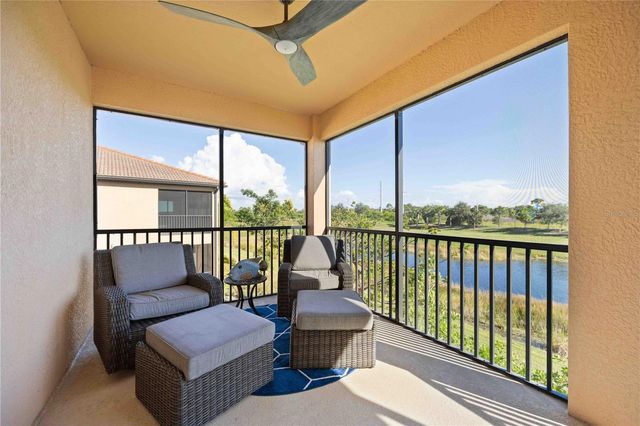 10817 TARFLOWER DRIVE 201, Venice, FL 34293