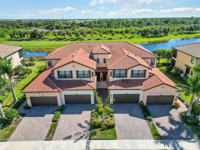 10817 TARFLOWER DRIVE 201, Venice, FL 34293