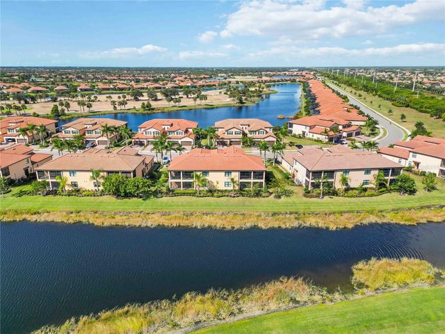 10817 TARFLOWER DRIVE 201, Venice, FL 34293