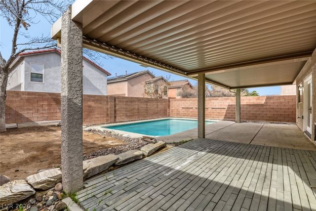 11669 Elianto Street, Las Vegas, NV 89183