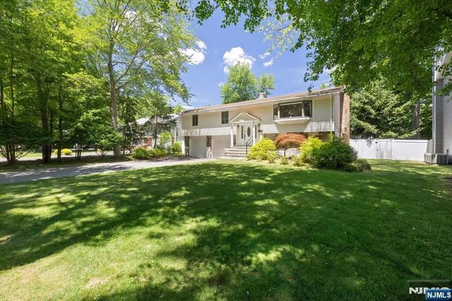 149 Sherwood Drive, Ramsey, NJ 07446