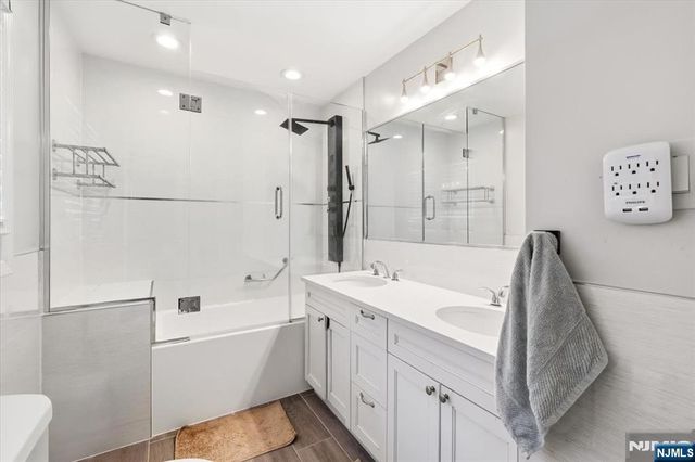 149 Sherwood Drive, Ramsey, NJ 07446