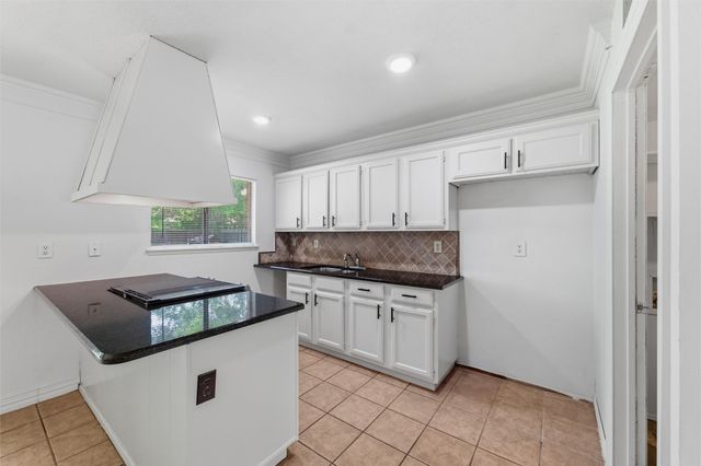 3816 Bee Tree Lane, Fort Worth, TX 76133