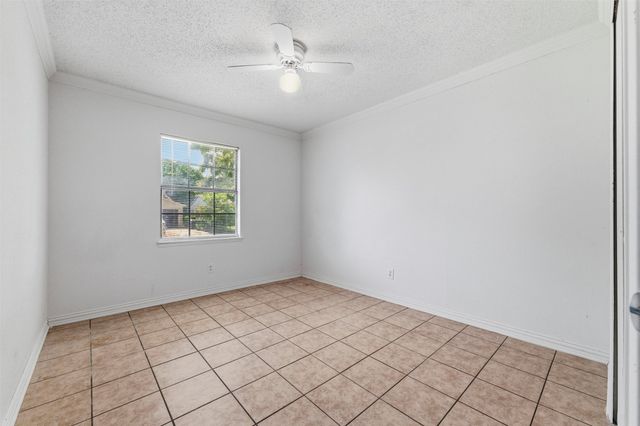 3816 Bee Tree Lane, Fort Worth, TX 76133