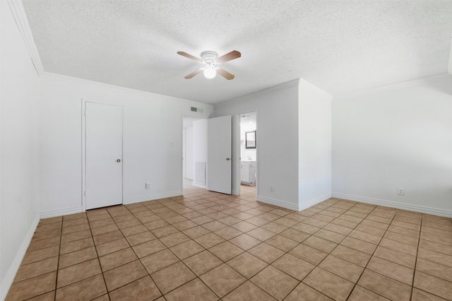3816 Bee Tree Lane, Fort Worth, TX 76133