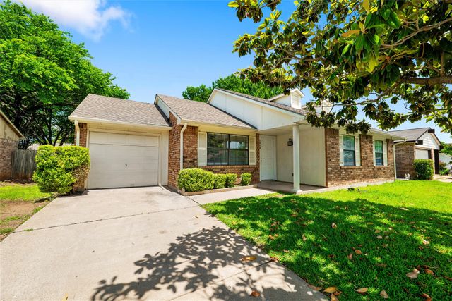 3816 Bee Tree Lane, Fort Worth, TX 76133