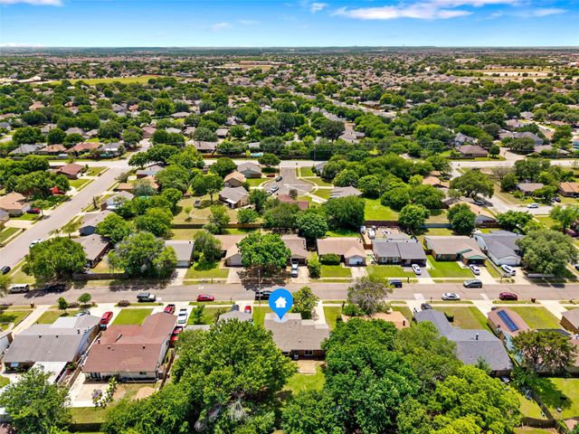 3816 Bee Tree Lane, Fort Worth, TX 76133
