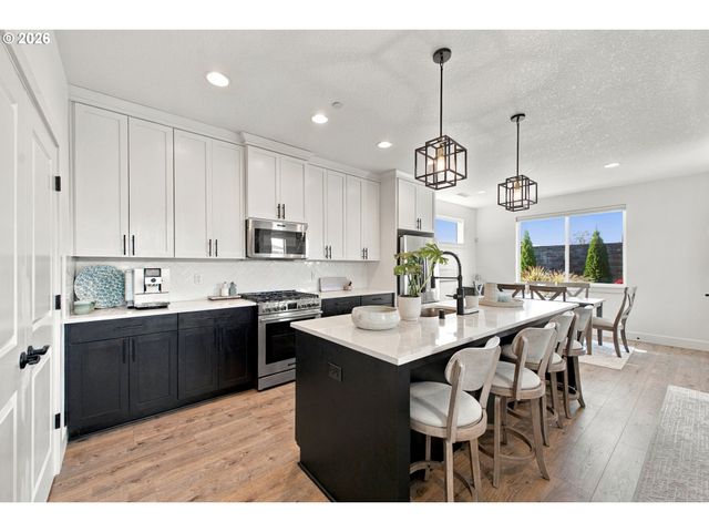 1101 S 46TH Pl, Ridgefield, WA 98642