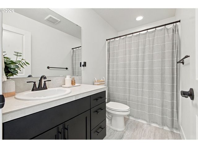 1101 S 46TH Pl, Ridgefield, WA 98642