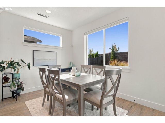 1101 S 46TH Pl, Ridgefield, WA 98642