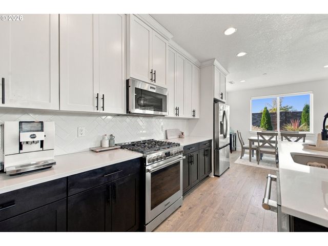 1101 S 46TH Pl, Ridgefield, WA 98642