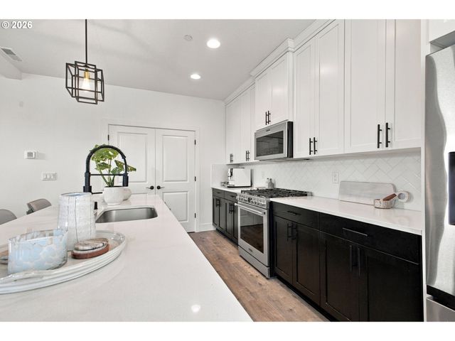 1101 S 46TH Pl, Ridgefield, WA 98642