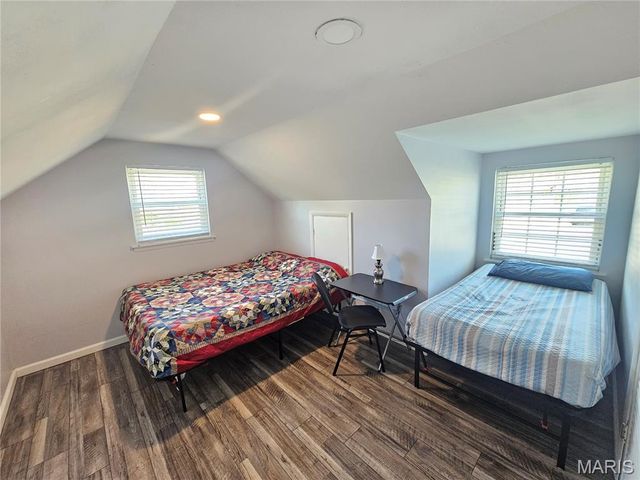 2204 Valley Park Road, Fenton, MO 63026