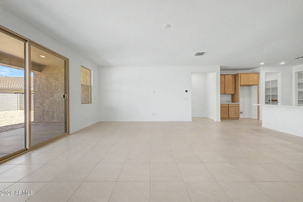 18466 W COCOPAH Street, Goodyear, AZ 85338 — photo 5